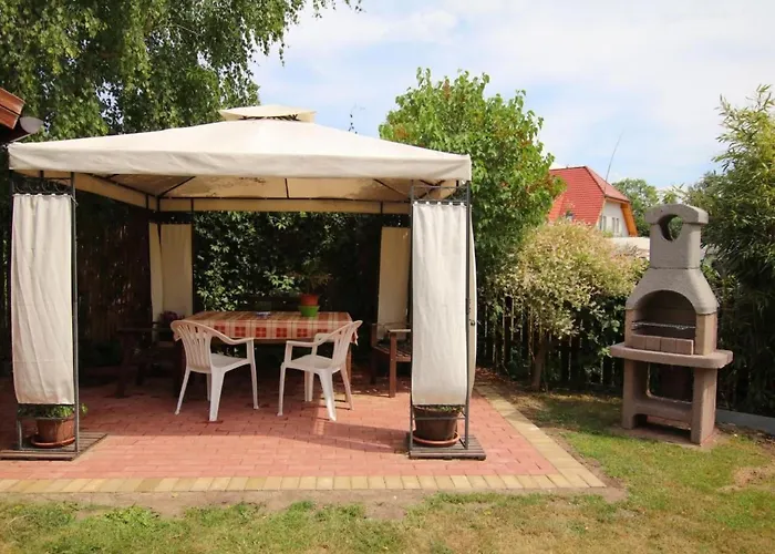 Apartman Mit Terrasse By Interhome